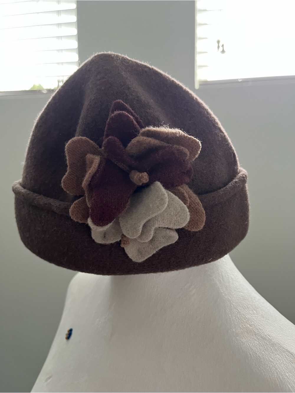 Brown Wool Flower Cloche Hat - Women's Accessory